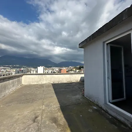 Dream Rooftop Apartment Apartment Tirana